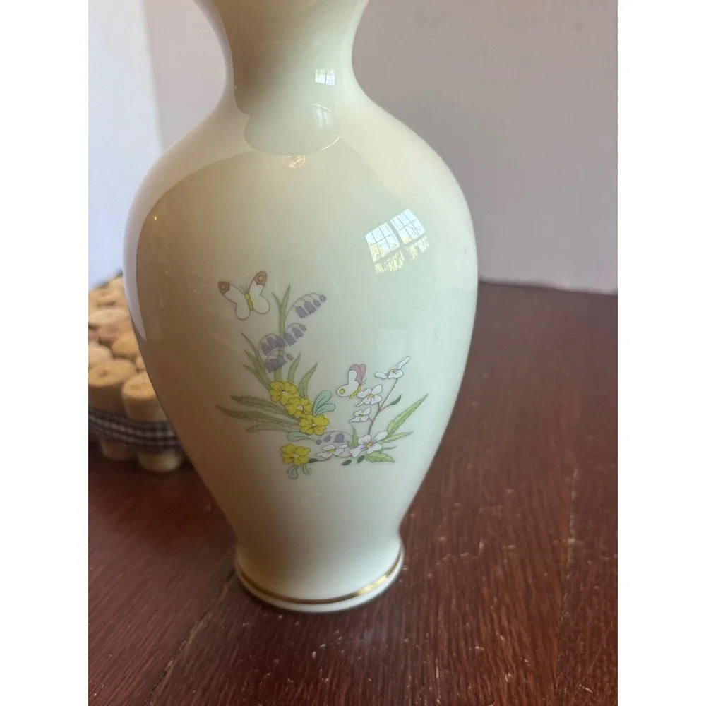 Lenox Mothers Day 1984 Limited Edition Vase Deer Fawns Gold Trim Ivory China 7in